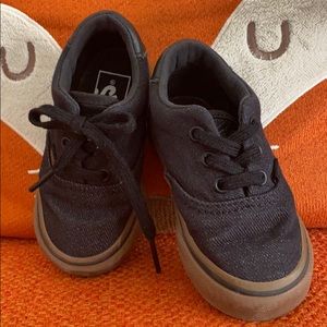 VANS Shoes Toddler 5 black with brown gum sole